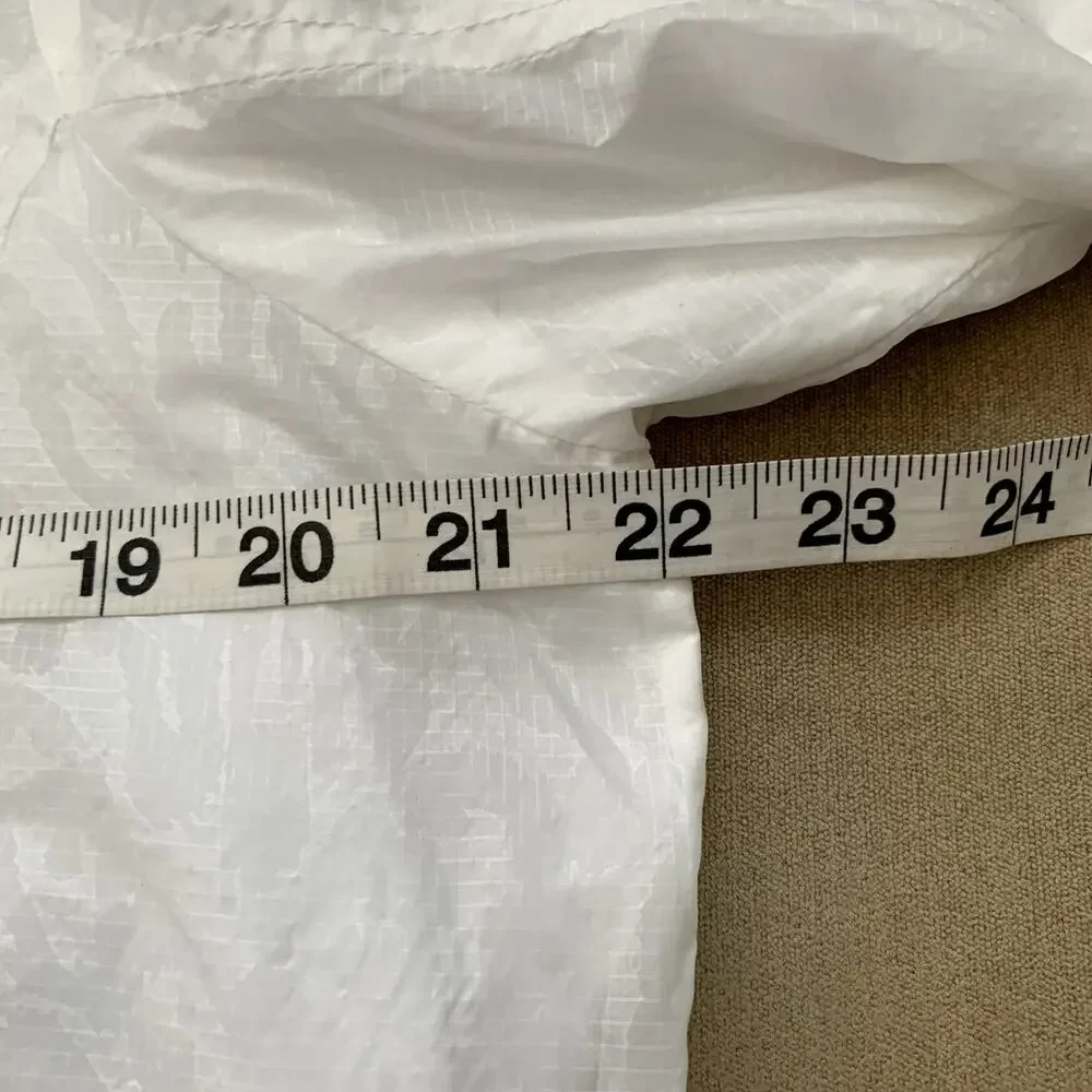 White Windbreaker Imprint Fabric Women's Size L? - Picture 7 of 8